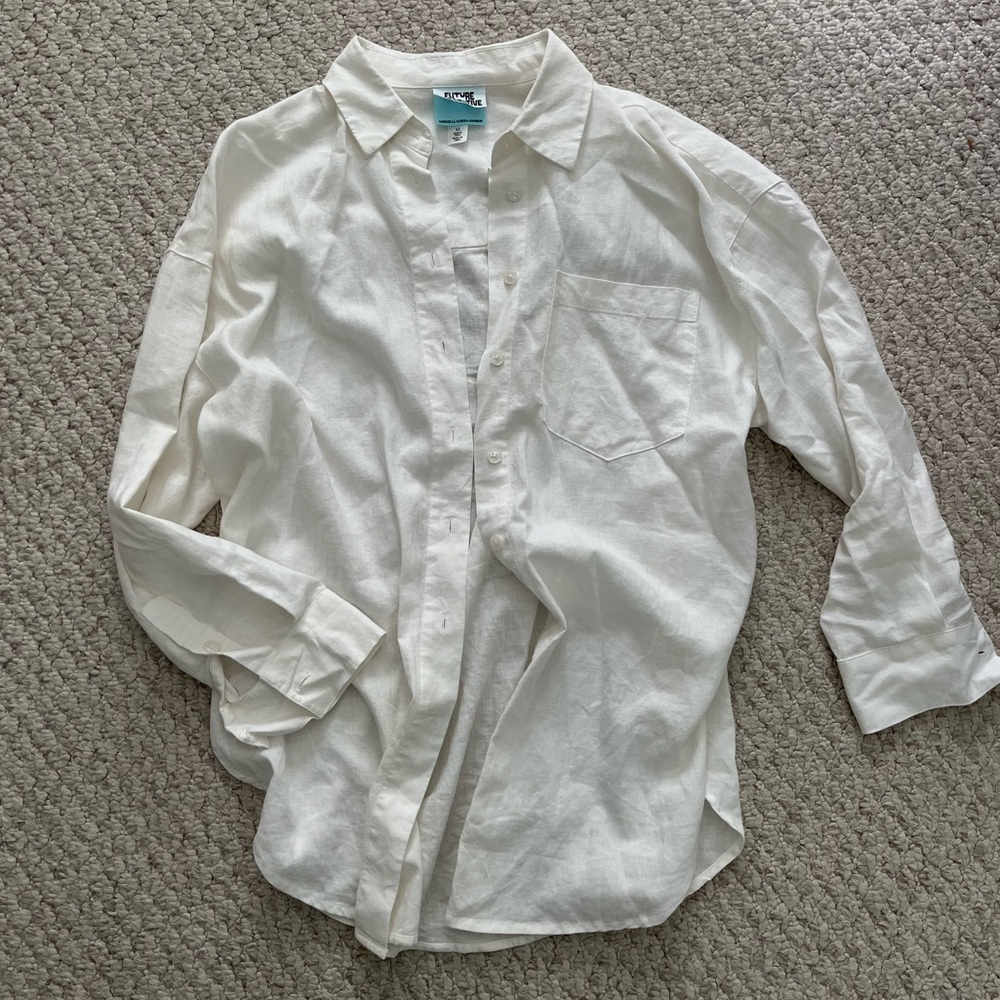 Oversized button-up tee